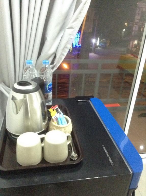 The Bread Basket Hotel Kamala Beach Exterior foto