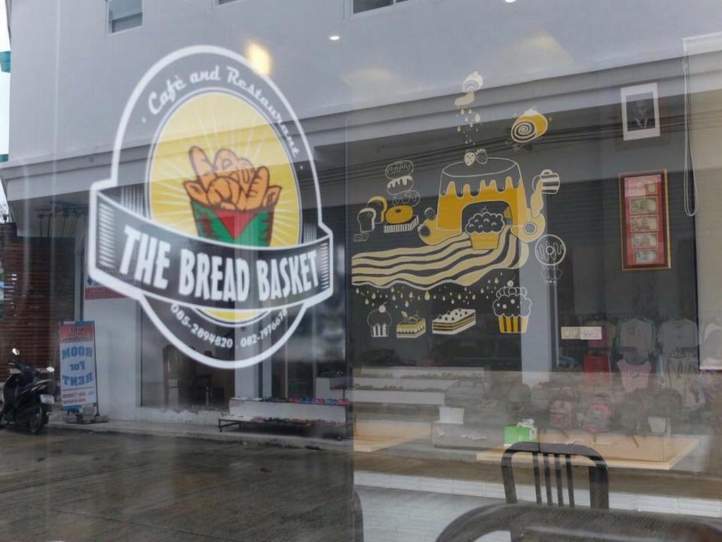 The Bread Basket Hotel Kamala Beach Exterior foto